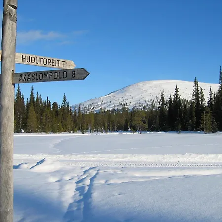 Yllaes 4 Ski-in, Incl 2 Winter Lift Passes *