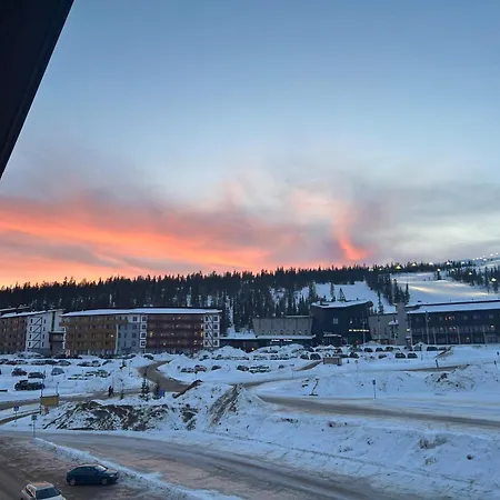 Yllaes 4 Ski-in, Incl 2 Winter Lift Passes