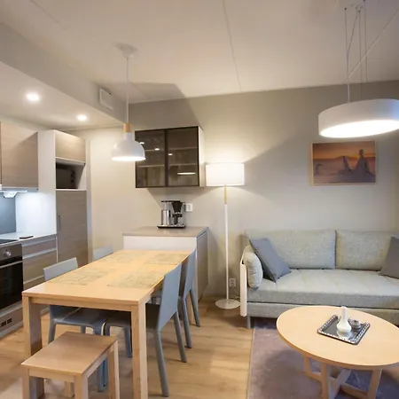 Yllaes 4 Ski-in, Incl 2 Winter Lift Passes Ylläsjärvi