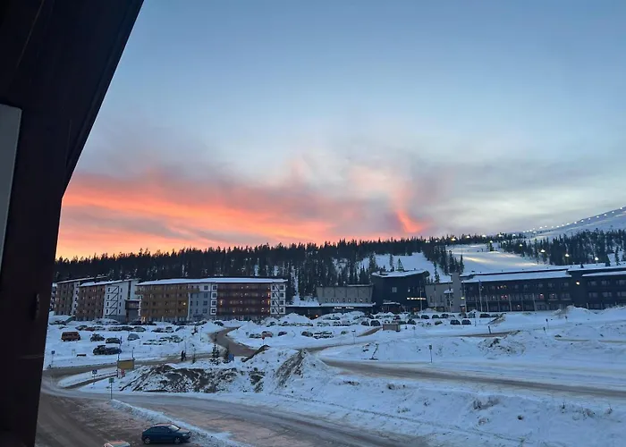 Yllaes 4 Ski-in, Incl 2 Winter Lift Passes