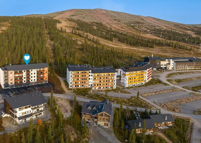 Yllaes 4 Ski-in, Incl 2 Winter Lift Passes * Ylläsjärvi