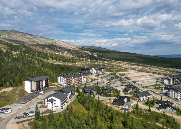 Yllaes 4 Ski-in, Incl 2 Winter Lift Passes Ylläsjärvi